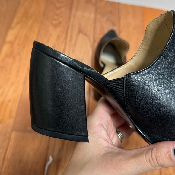 Neiman Marcus Pointed Toe Heeled Mule Black Leather Size 9 - Picture 7 of 11